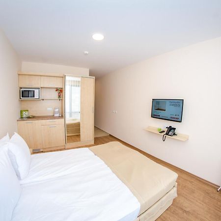 Premier Fort Sands Resort - Full Board Napospart Kültér fotó